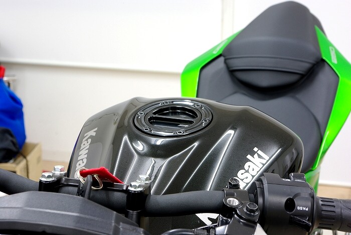 Ninja250/Z250/Ninja250SL/Z250SL カワサキ６穴用ビレット・タンクキャップ