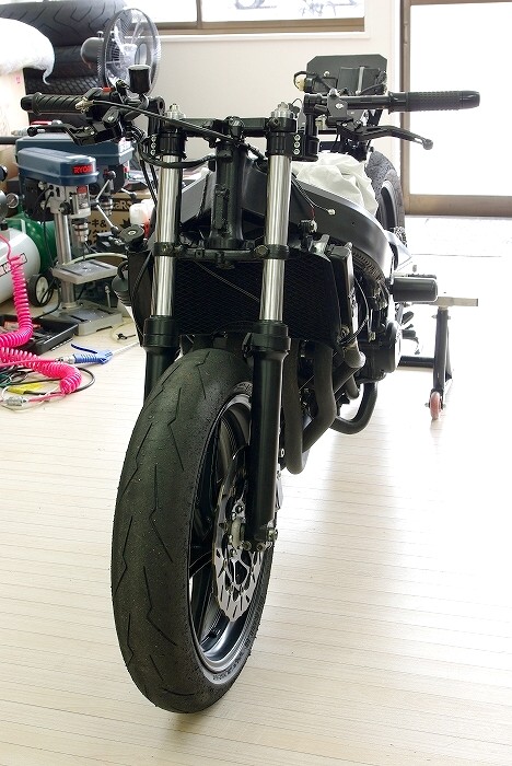 CBR400RR（NC29） CB400SF（NC31）のトップブリッジをテスト他